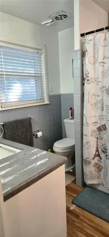 a view of utility room