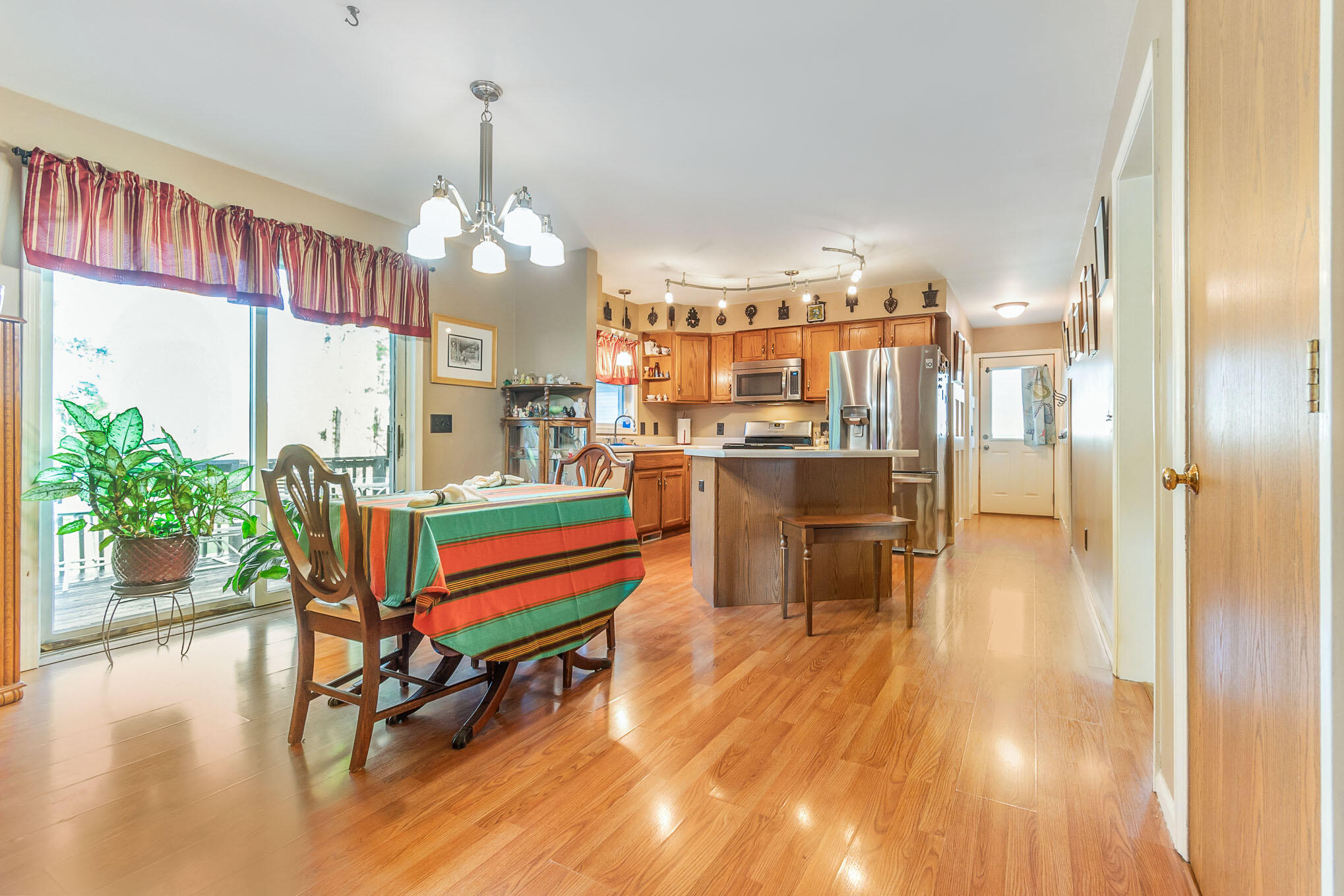 23683 15 Mile Road Bellevue, MI 49021 - Photo 6 of 34 DSC_4503