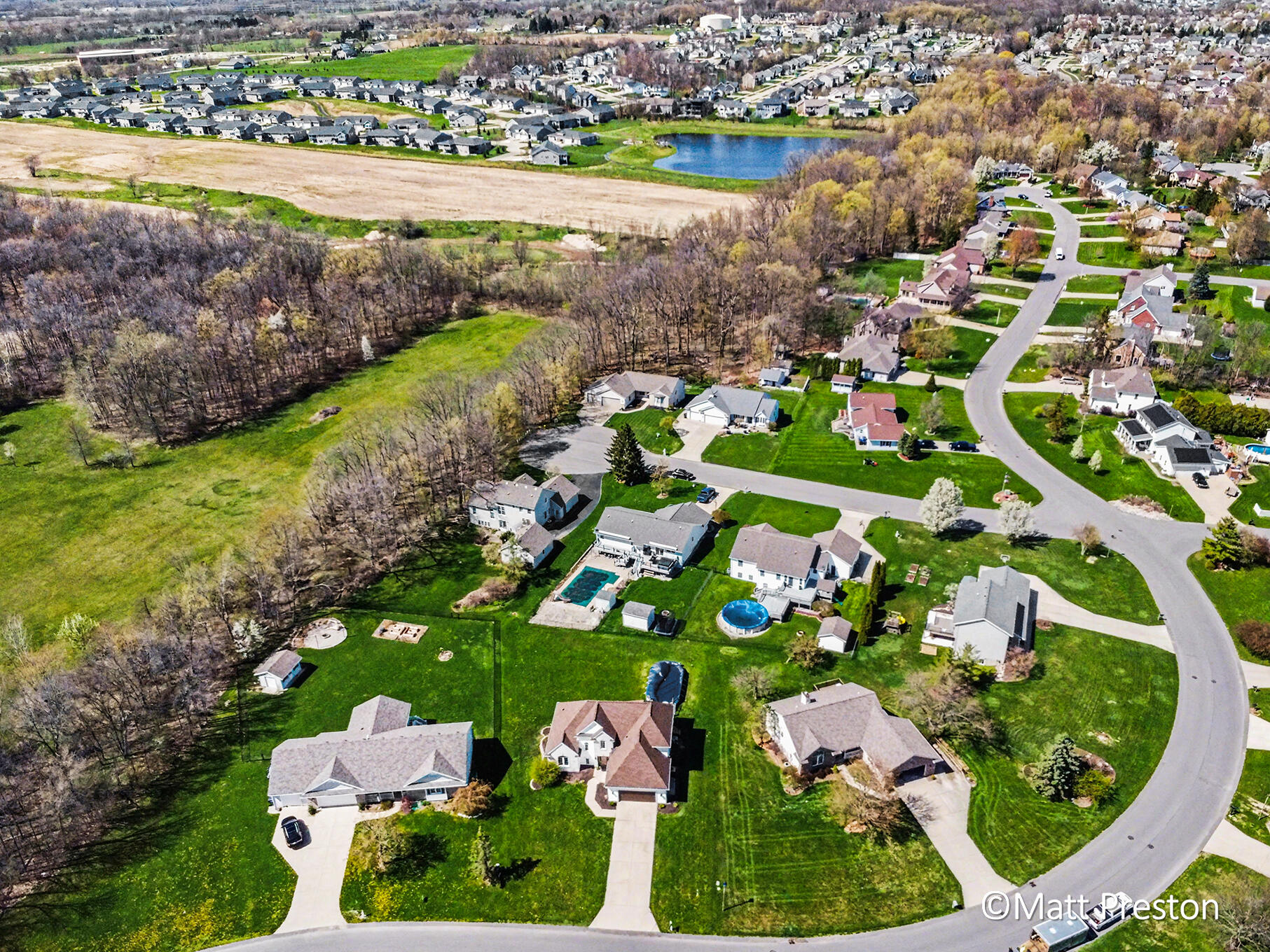 7707 Park Ridge Drive Southwest Jenison, MI 49428 - Photo 5 of 47 DJI_0866