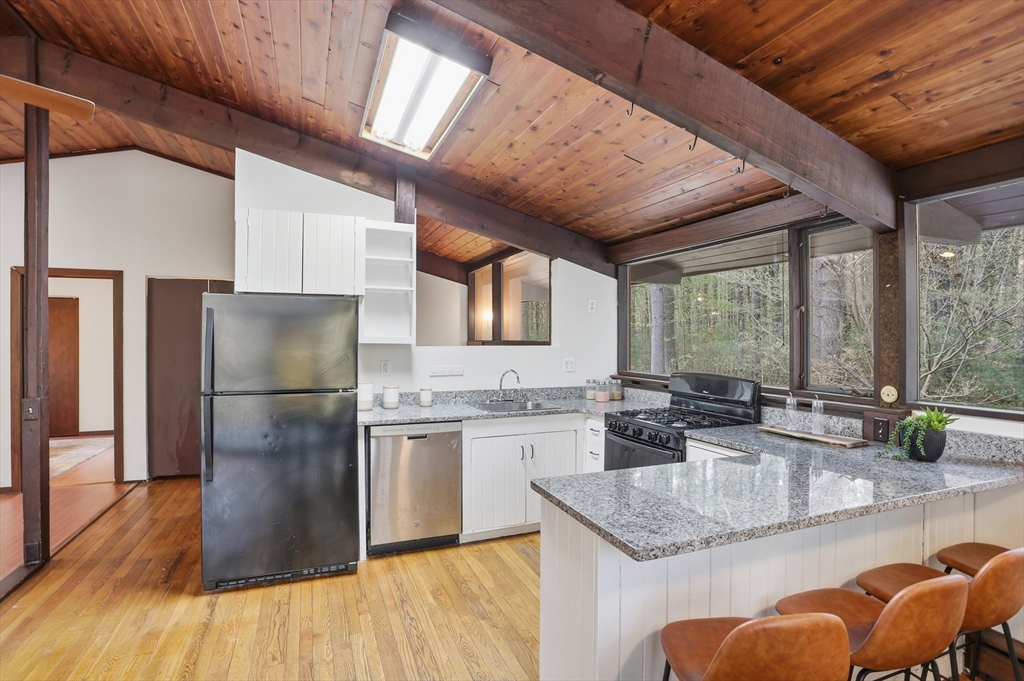 234 Tophet Road Carlisle, MA 01741 - Photo 14 of 41