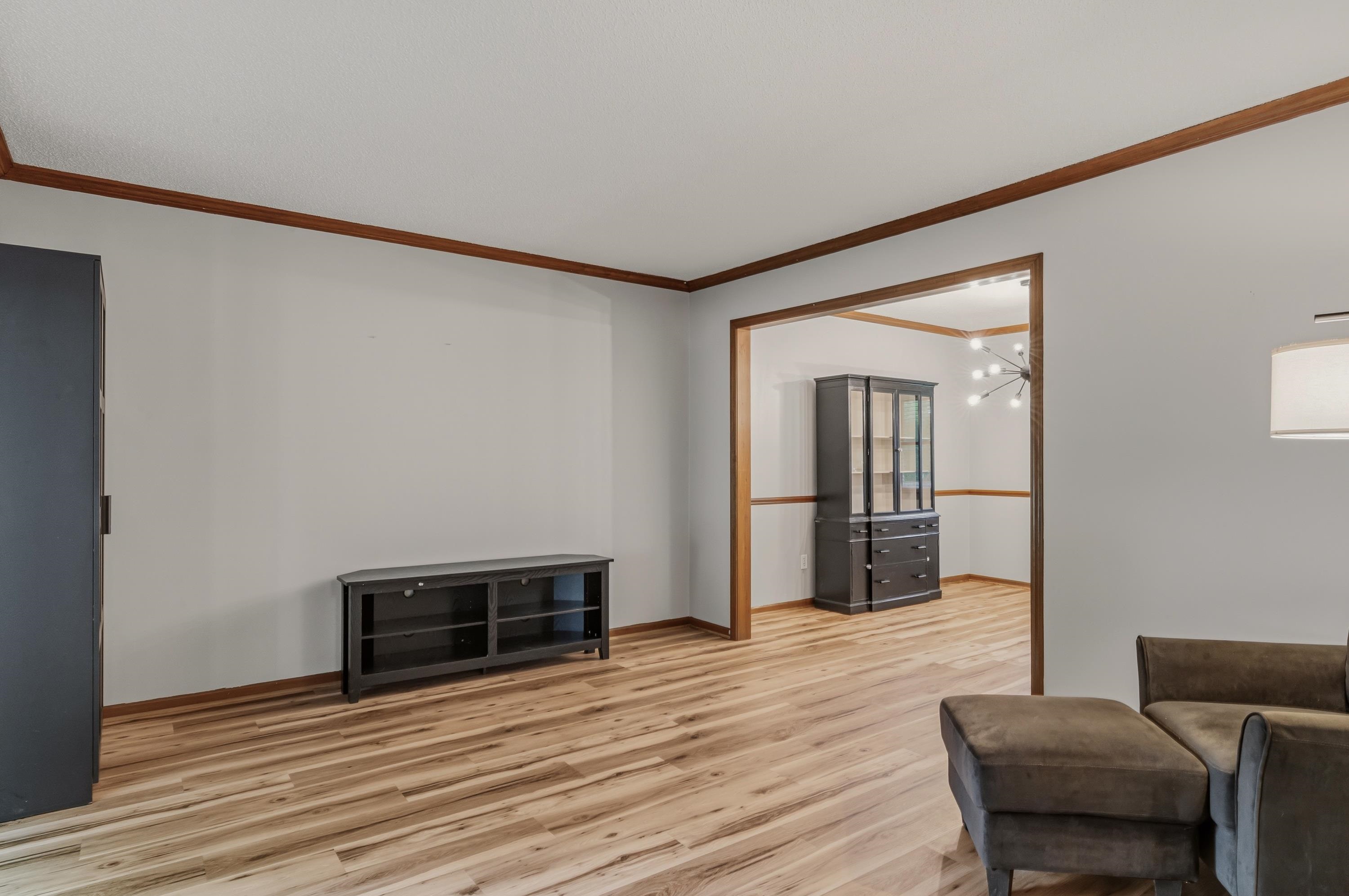 9015 Spring View Drive Fort Wayne, IN 46804 - Photo 6 of 28
