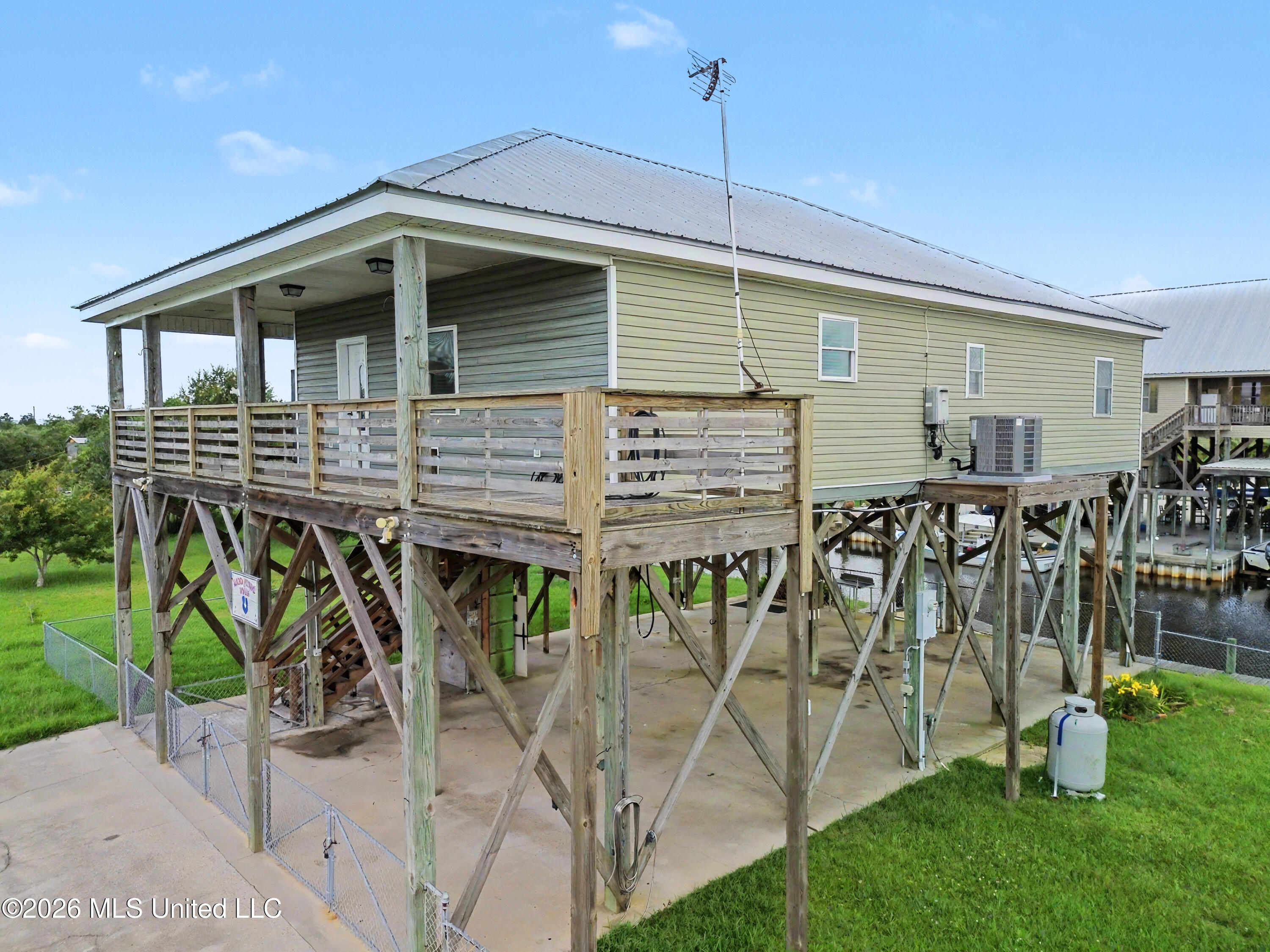 10100 West Park Road Bay St. Louis, MS 39520 - Photo 3 of 23 DJI_0167
