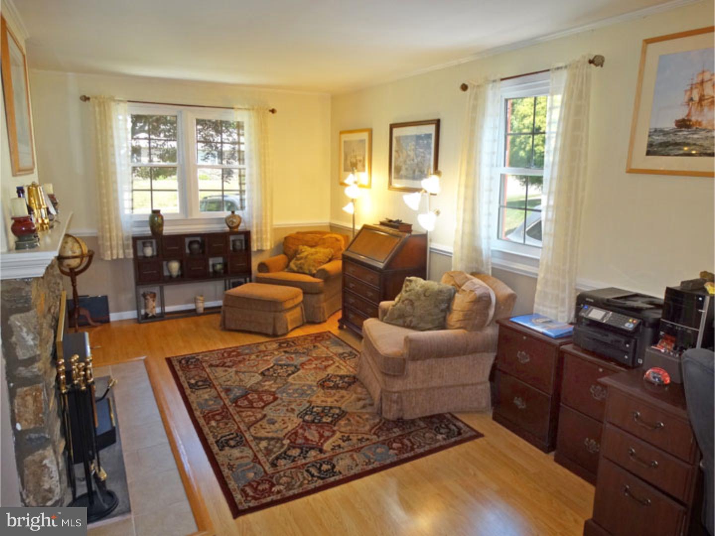 342 Valley Road Langhorne, PA 19047 - Photo 3 of 17 Gallery Image 3