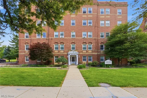 $65,000 | 15820 Van Aken Boulevard, Shaker Heights, OH 44120