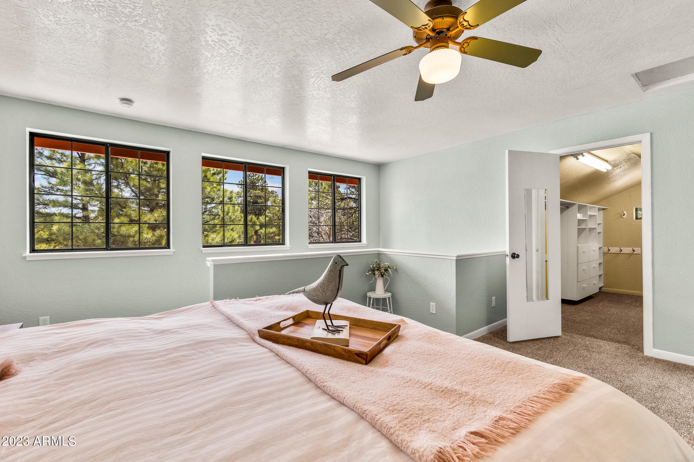 356 East Park Road Parks, AZ 86018 - Photo 19 of 47 Primary Bedroom