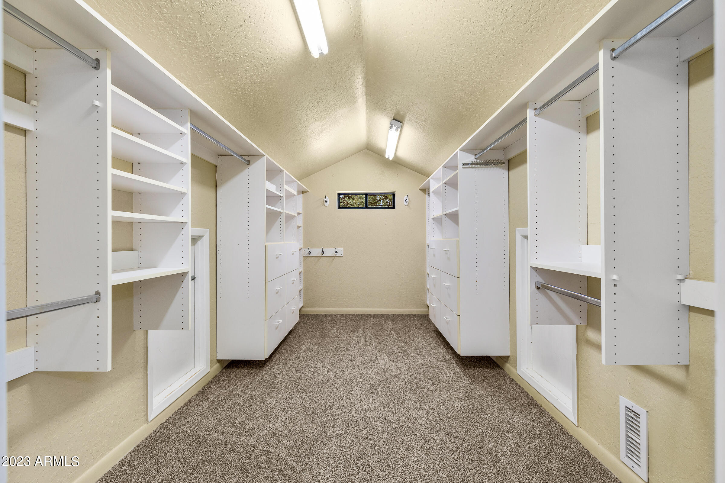 356 East Park Road Parks, AZ 86018 - Photo 21 of 47 Enormous Closet