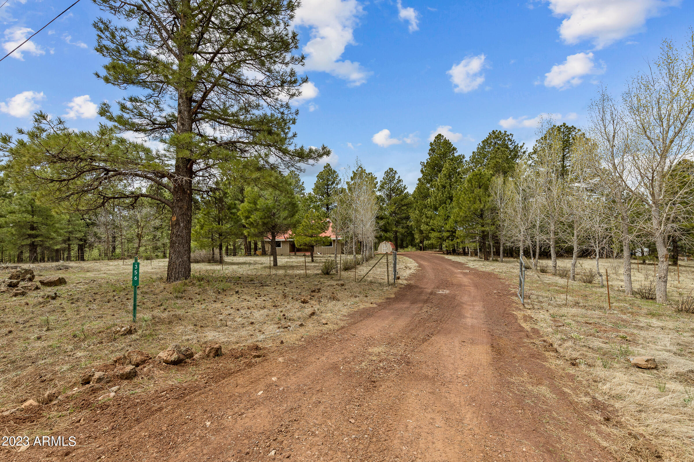 356 East Park Road Parks, AZ 86018 - Photo 40 of 47 Drive to home