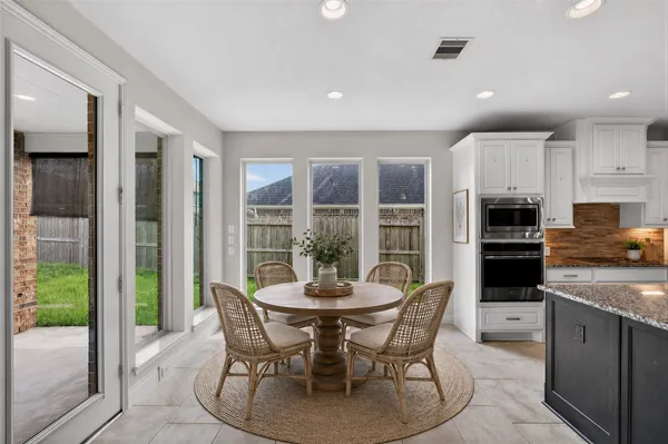 $3,380 | 3311 Pleasant Hollow Lane, Houston, TX 77365
