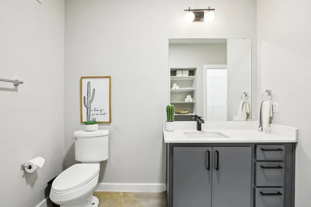 $2,900 | 2505 Thornton Road, Unit 1107, Austin, TX 78704