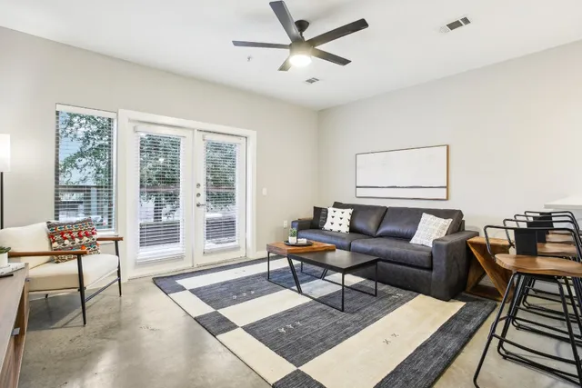 $2,900 | 2505 Thornton Road, Unit 1107, Austin, TX 78704
