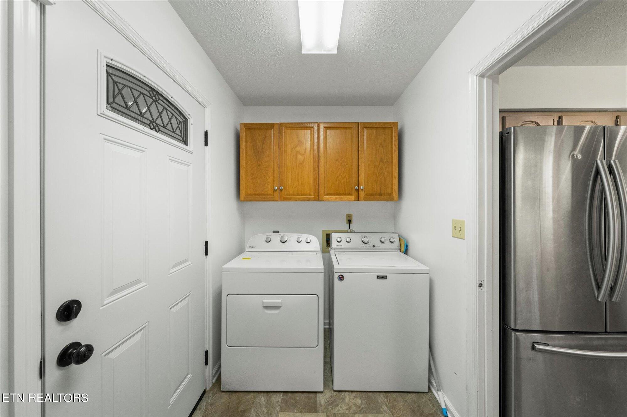 103 Chester Lane Oak Ridge, TN 37830 - Photo 10 of 28 18-103-Chester-Ln-Oak-Ridge-TN-18