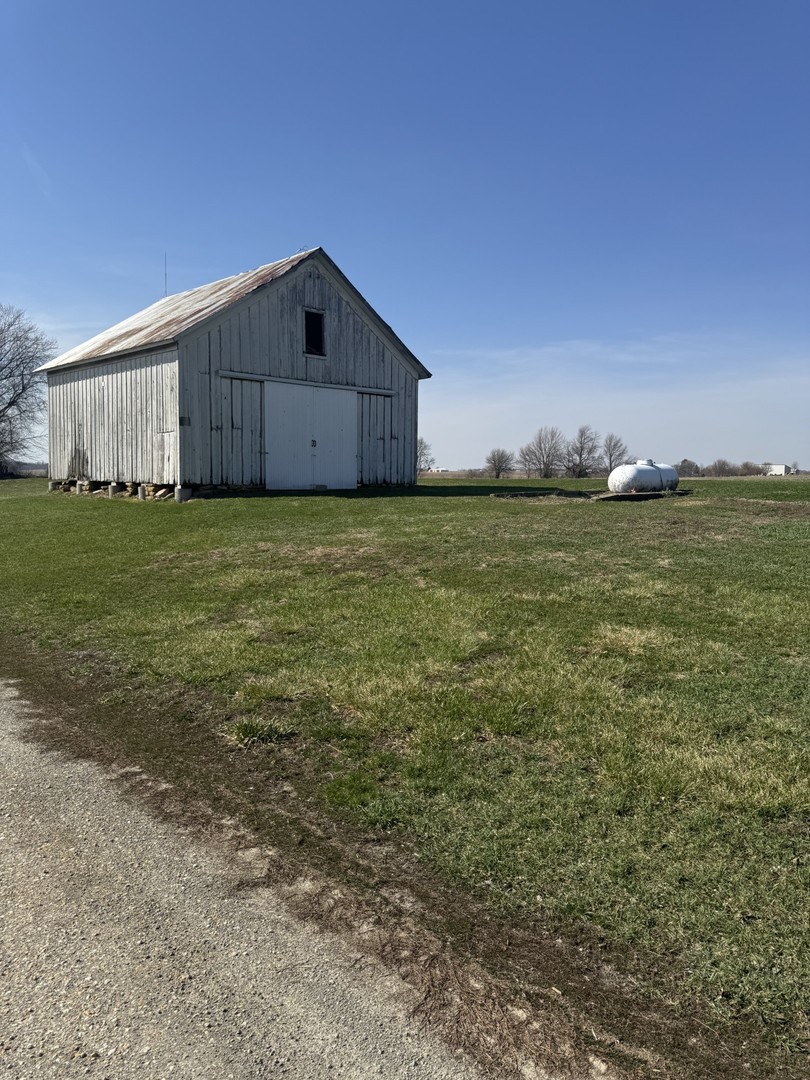 19381 Luther Road Sterling, IL 61081 - Photo 21 of 43