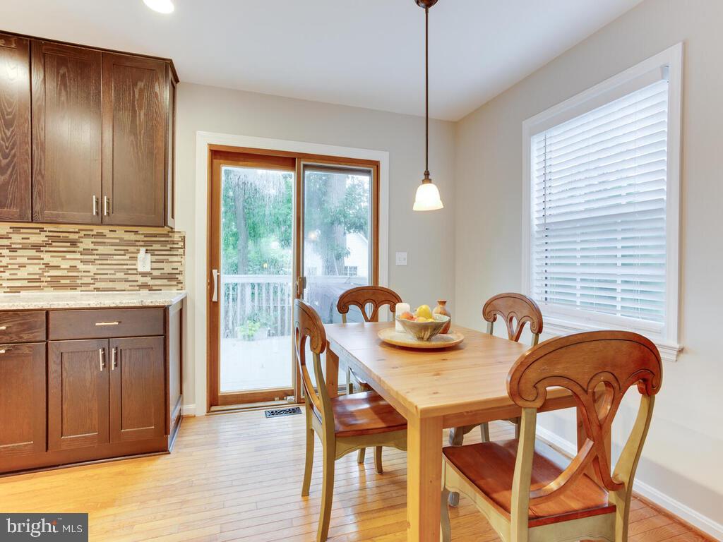 1701 Midland Road Edgewater, MD 21037 - Photo 14 of 72 Dining area - Photos taken on rainy day :)
