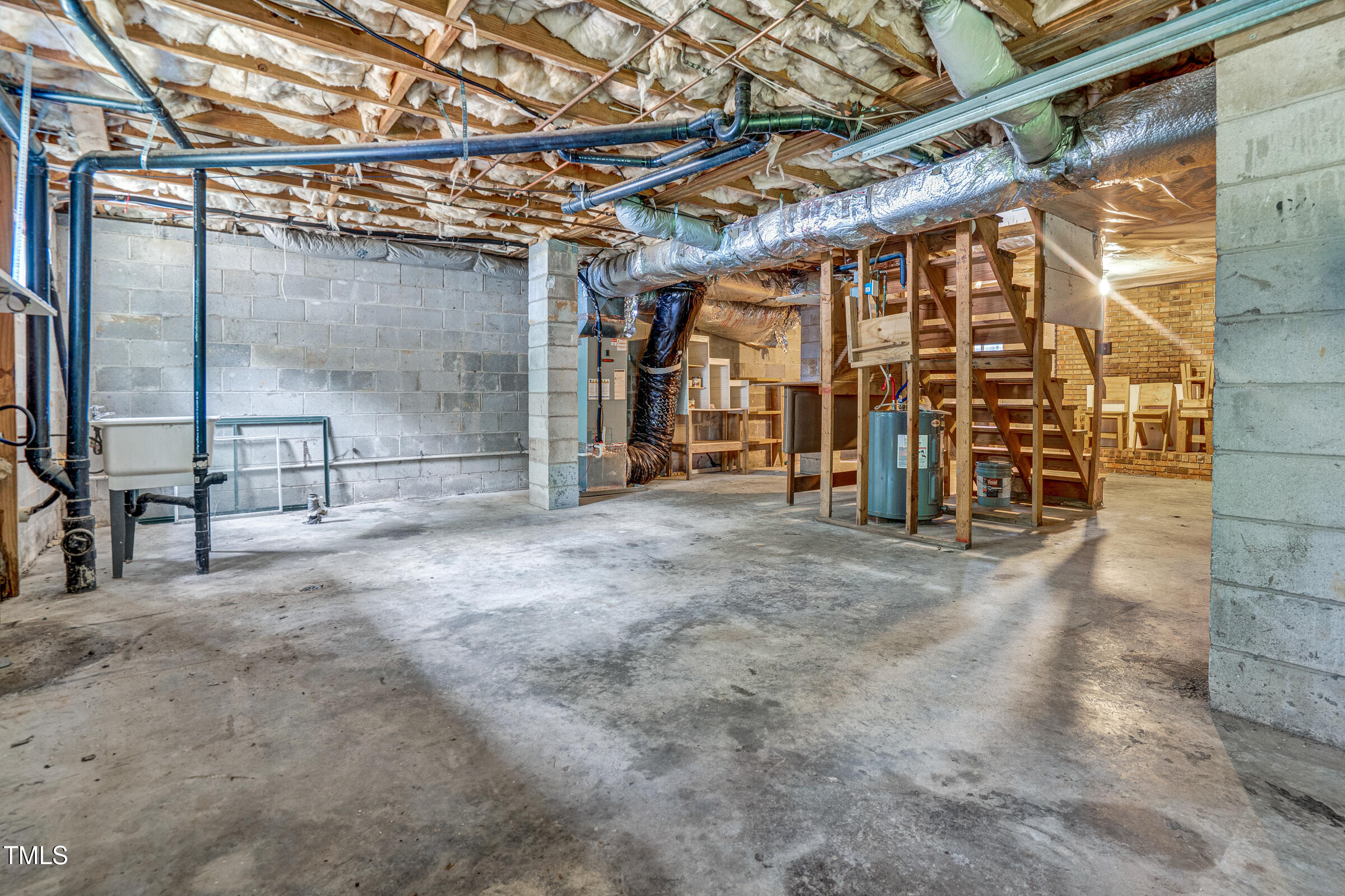 207 High House Road Cary, NC 27513 - Photo 16 of 23 DSC09456