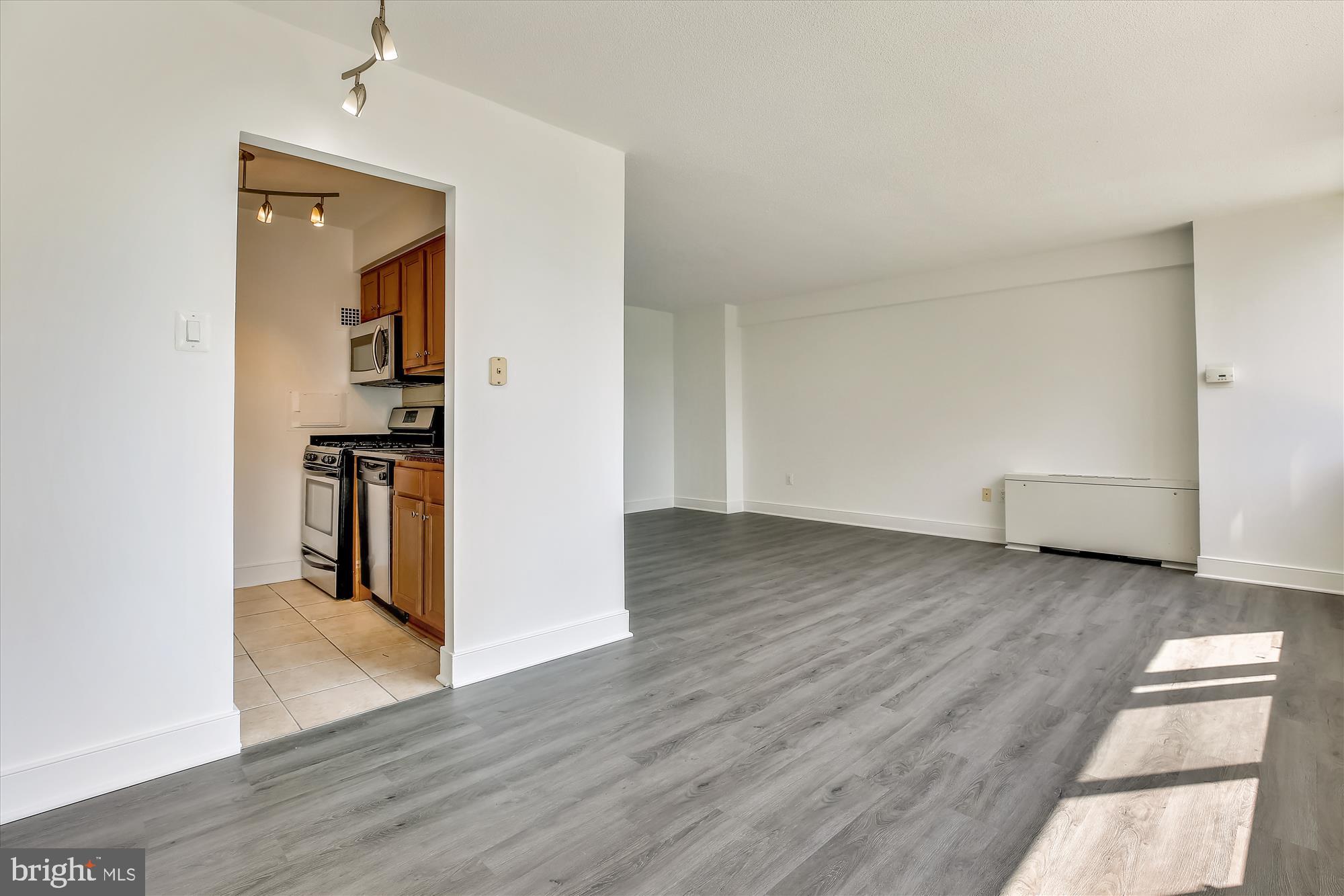 1220 Blair Mill Road, Unit 209 Silver Spring, MD 20910 - Photo 6 of 40 all utilities included!!