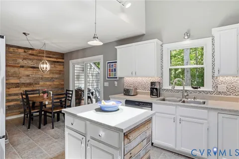 $365,000 | 7531 Secretariat Drive, Midlothian, VA 23112