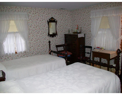 43 Squire Road Winchester, MA 01890 - Photo 14 of 15