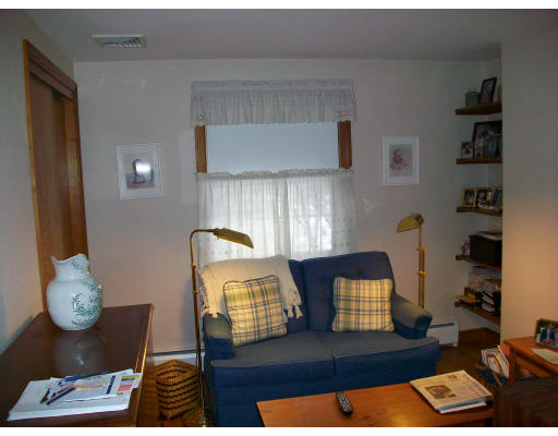 43 Squire Road Winchester, MA 01890 - Photo 7 of 15