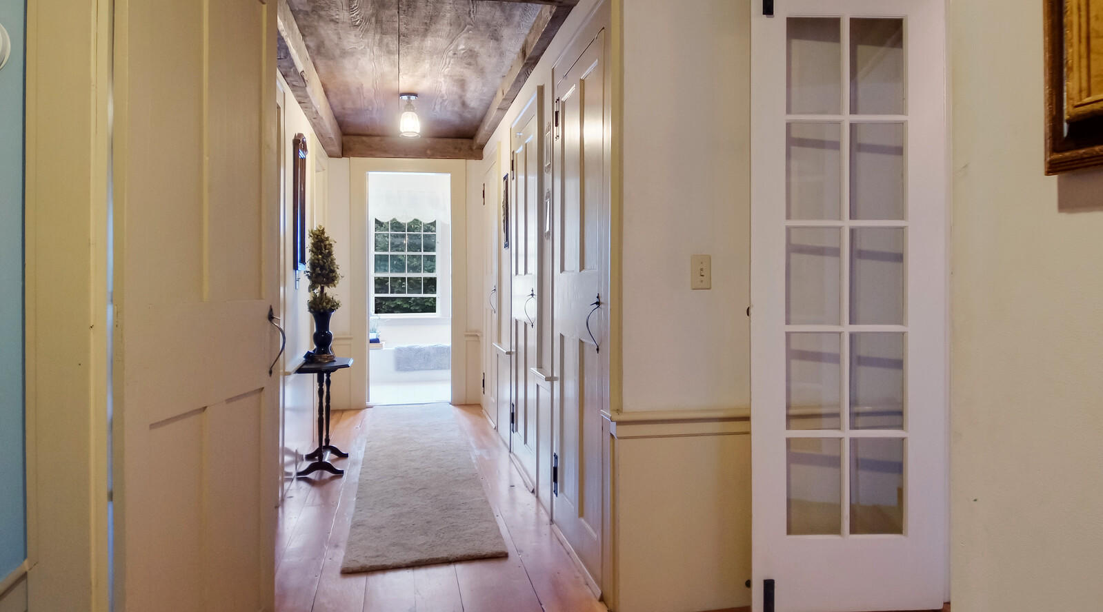 123 Lake Road Wilton, ME 04294 - Photo 29 of 36 Hallway