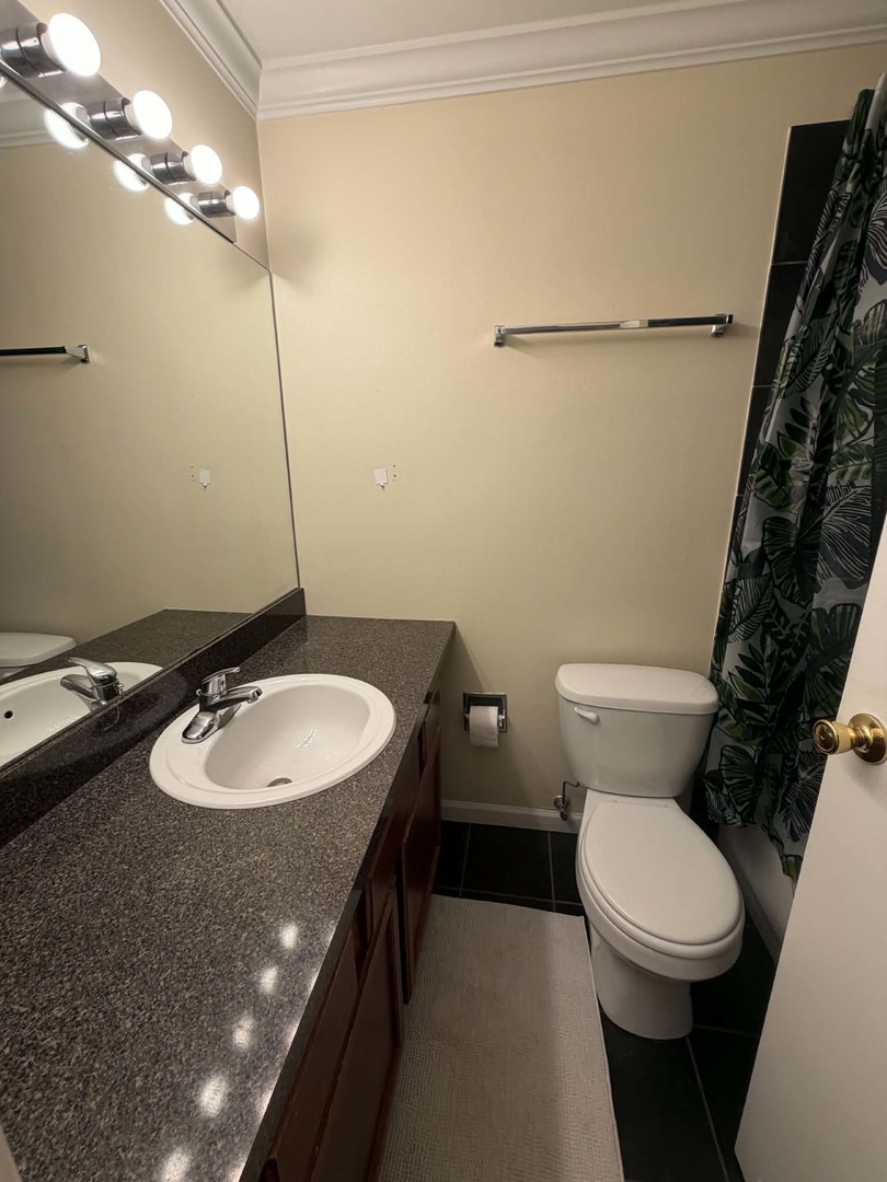 6023 Forest View Road, Unit 1F Lisle, IL 60532 - Photo 8 of 13