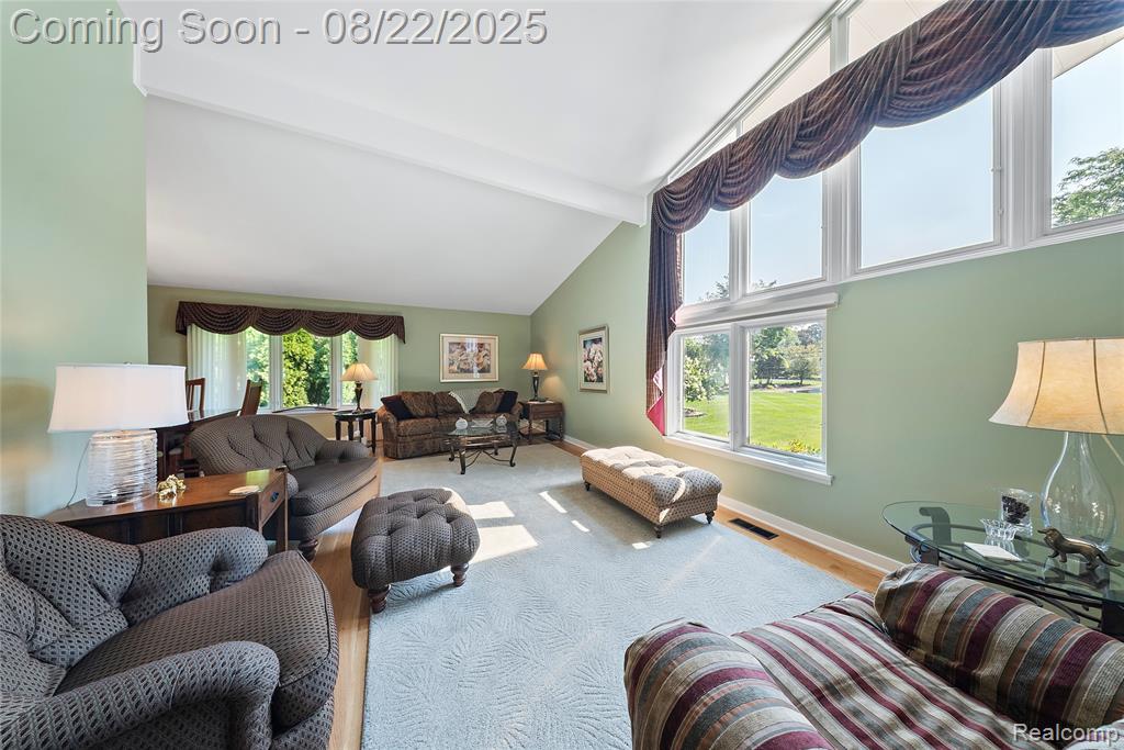 29130 East River Road Grosse Ile, MI 48138 - Photo 19 of 58 Gallery Image 19