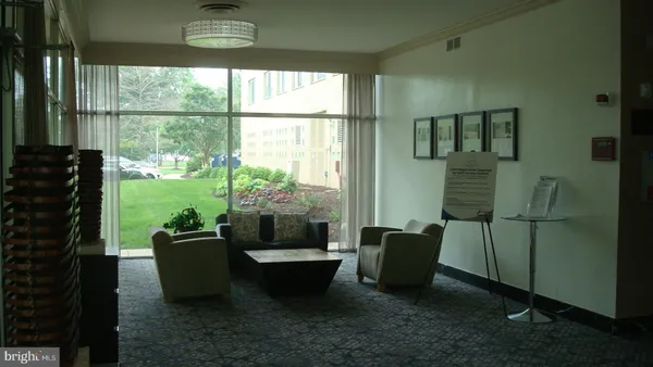 a view of a tennis court