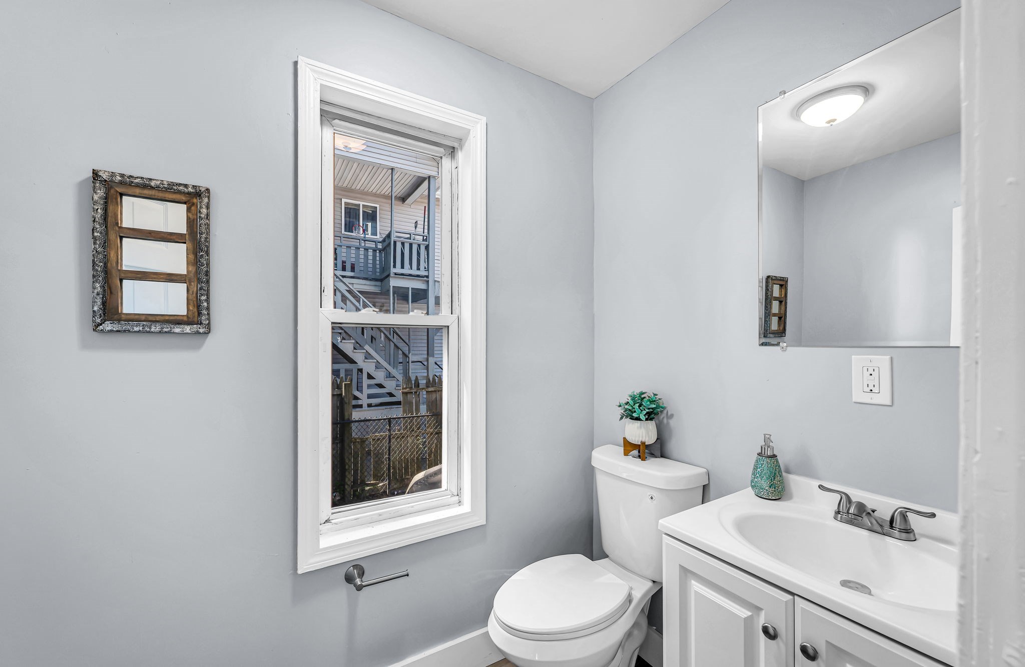 741-745 Union Street Springfield, MA 01109 - Photo 15 of 42 Gallery Image 15