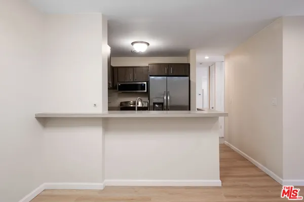 $575,000 | 6605 Green Valley Circle, Unit 109, Culver City, CA 90230