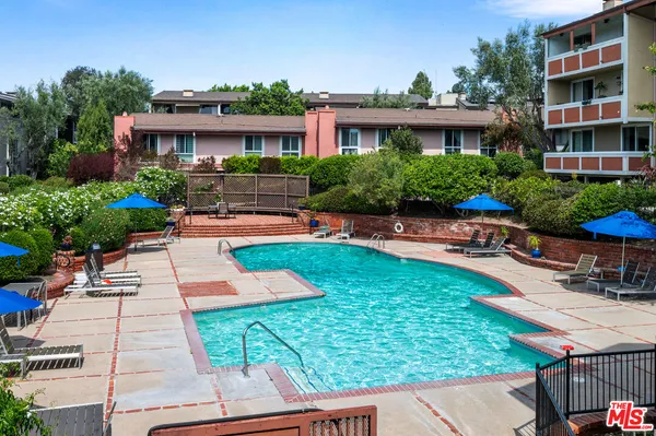 $575,000 | 6605 Green Valley Circle, Unit 109, Culver City, CA 90230