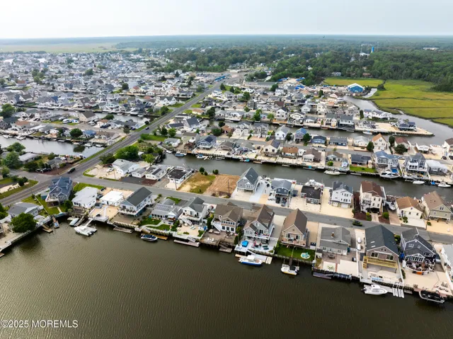 $314,900 | 109 East Sail Drive, Little Egg Harbor, NJ 08087