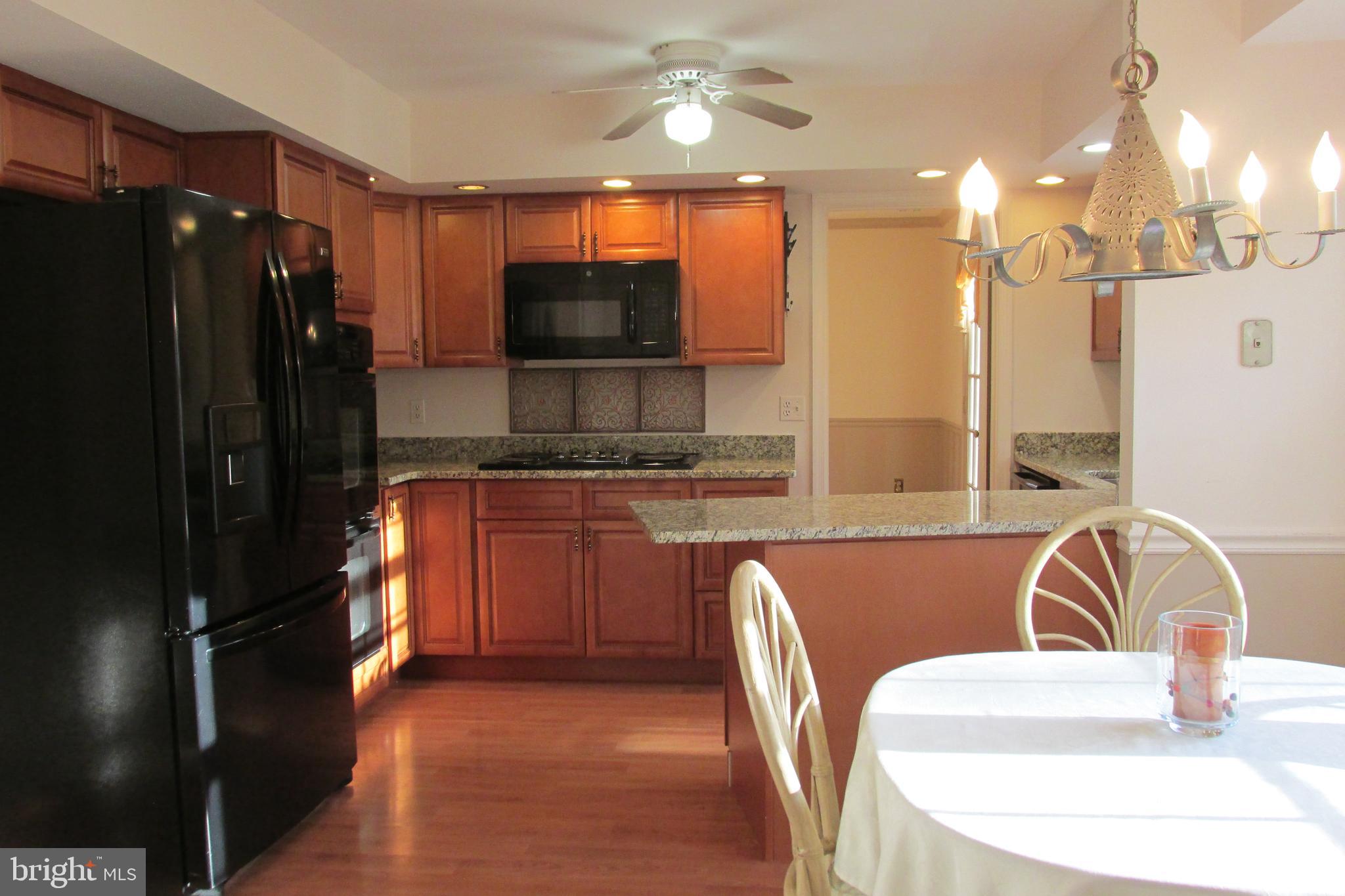 8068 Stillbrooke Road Manassas, VA 20112 - Photo 3 of 54 KITCHEN