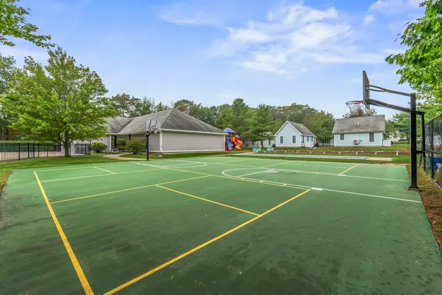 $342,000 | 454 Post Road, Unit 305, Wells, ME 04090