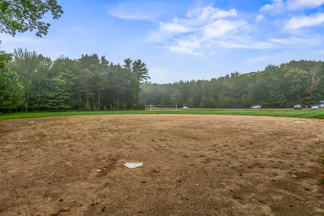 $342,000 | 454 Post Road, Unit 305, Wells, ME 04090