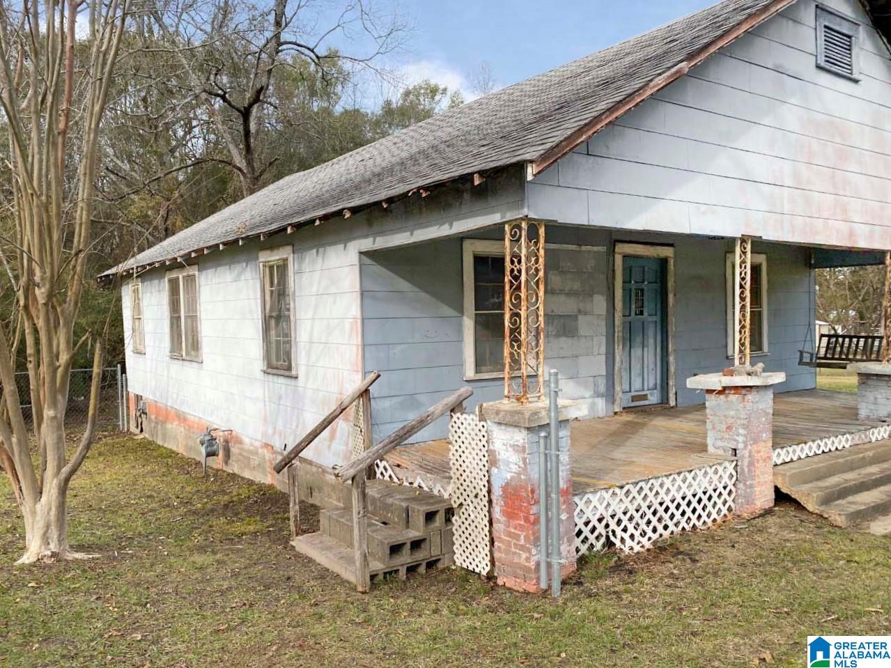 112 Johnson Street Gadsden, AL 35905 - Photo 2 of 7