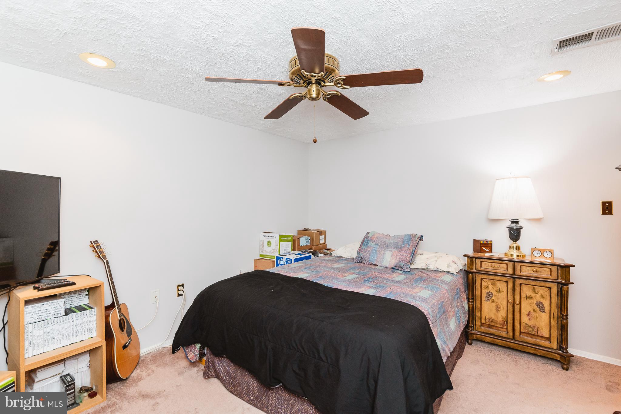 8633 Delegge Road Baltimore, MD 21237 - Photo 47 of 58