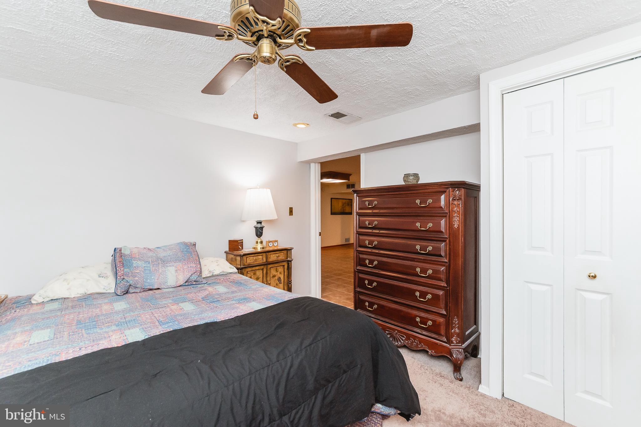 8633 Delegge Road Baltimore, MD 21237 - Photo 48 of 58