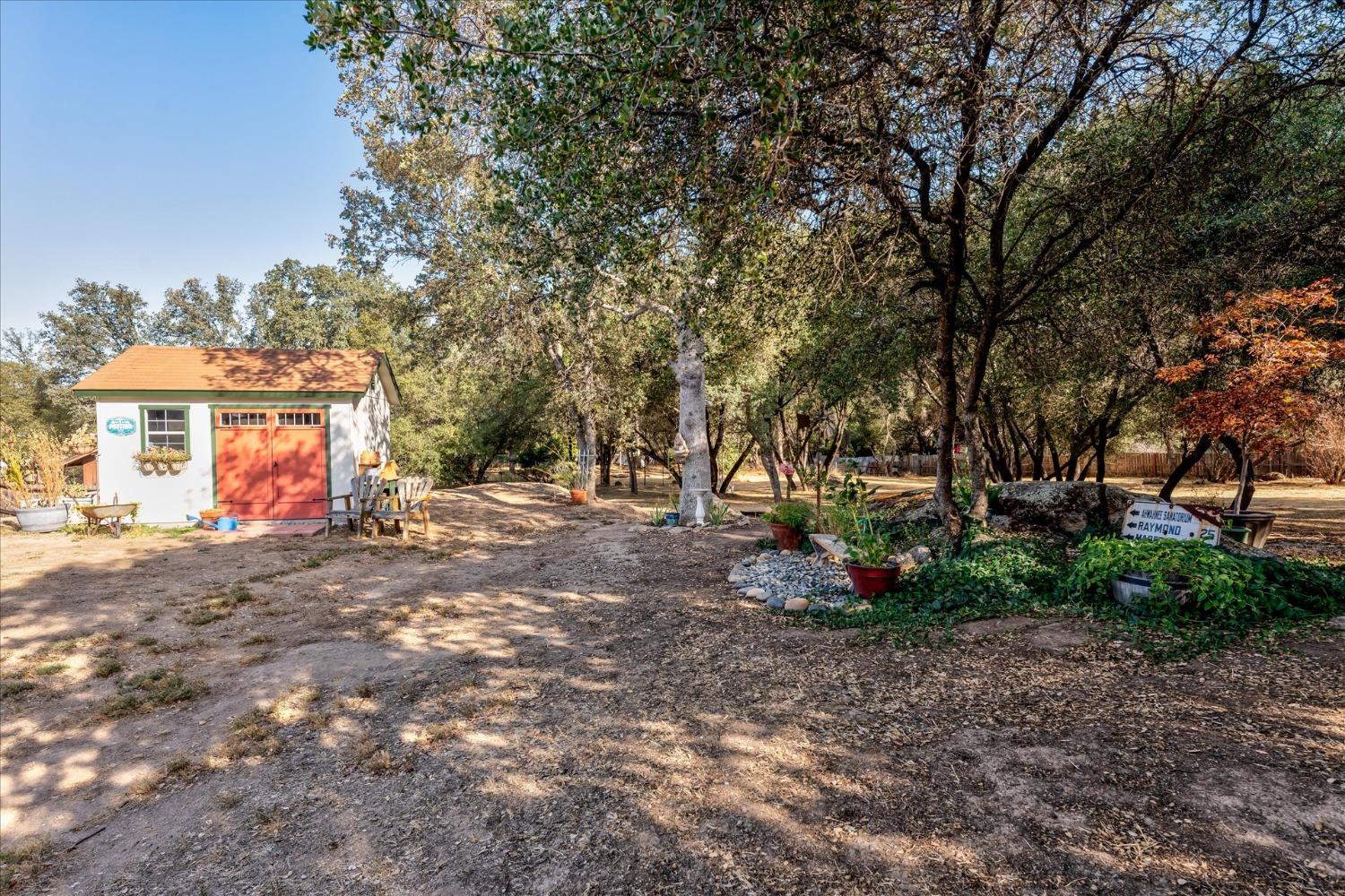 31545 Crow Road Coarsegold, CA 93614 - Photo 26 of 30 Gallery Image 26