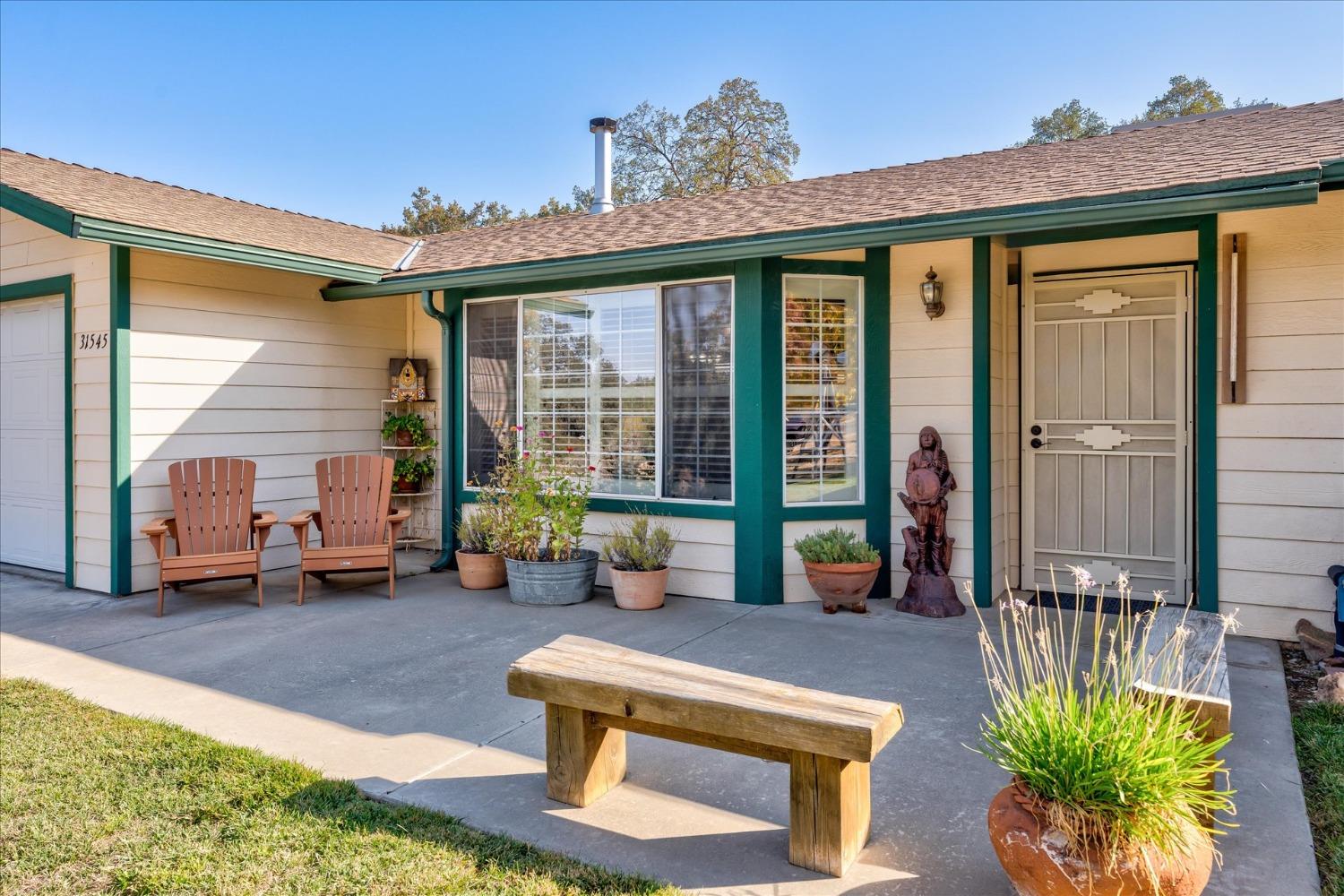 31545 Crow Road Coarsegold, CA 93614 - Photo 3 of 30 Gallery Image 3