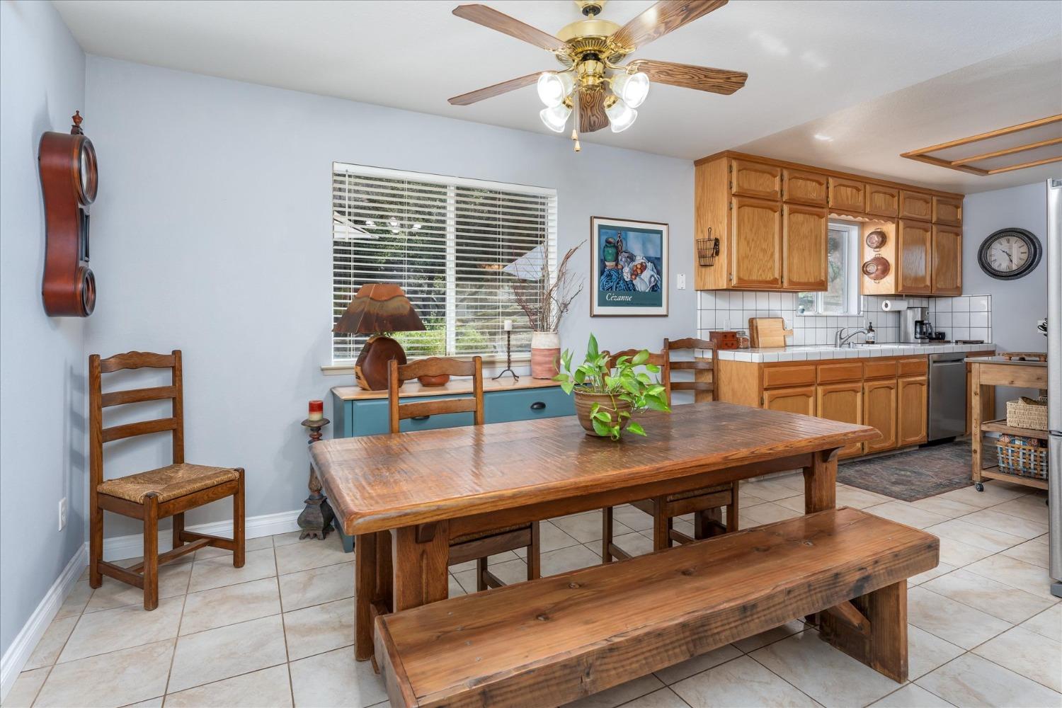 31545 Crow Road Coarsegold, CA 93614 - Photo 8 of 30 Gallery Image 8