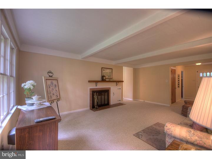 254 Red Stone Ridge Cherry Hill, NJ 08034 - Photo 15 of 25