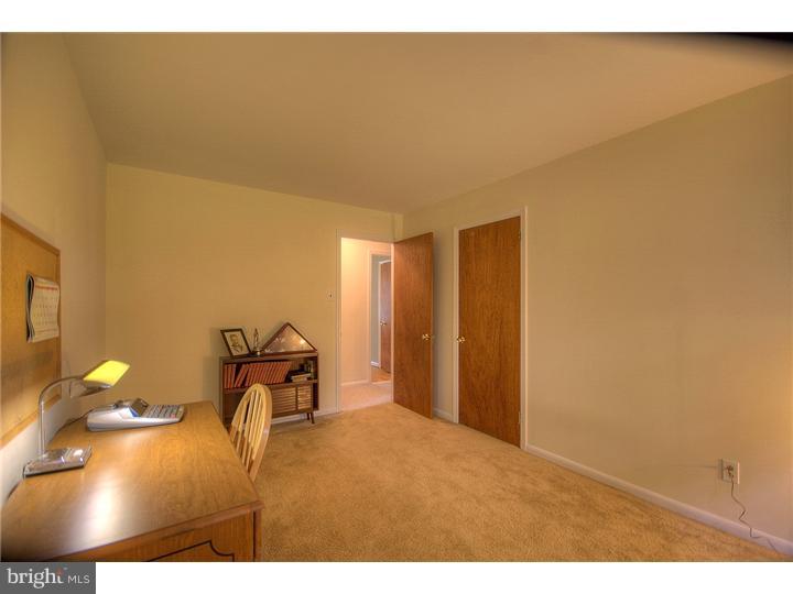 254 Red Stone Ridge Cherry Hill, NJ 08034 - Photo 21 of 25