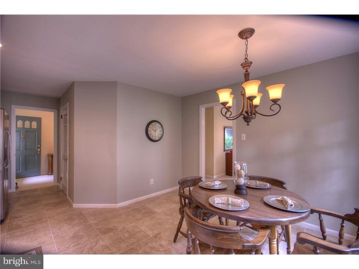 254 Red Stone Ridge Cherry Hill, NJ 08034 - Photo 9 of 25
