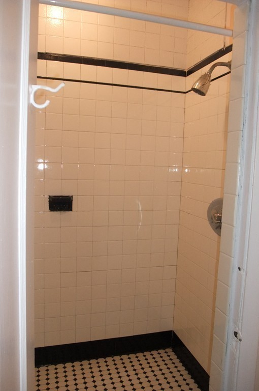 14 N Square, Unit 1 Boston, MA 02113 - Photo 13 of 14