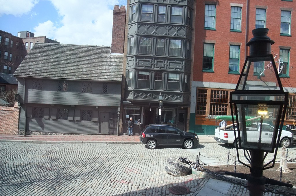 14 N Square, Unit 1 Boston, MA 02113 - Photo 5 of 14