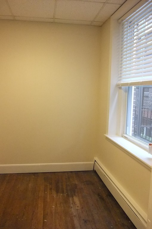 14 N Square, Unit 1 Boston, MA 02113 - Photo 10 of 14