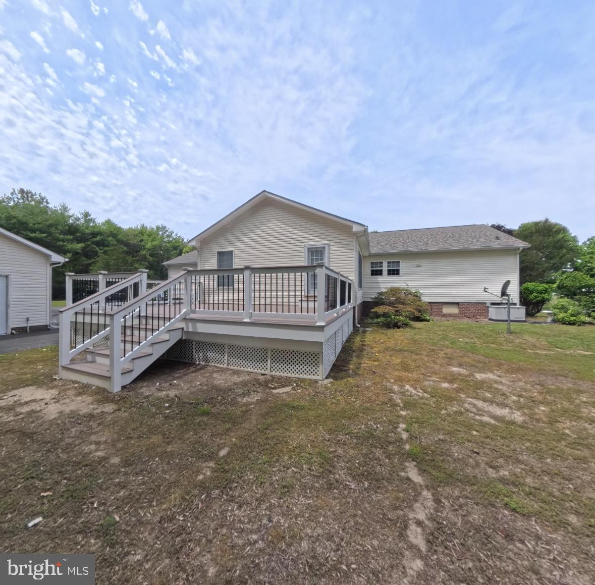 110 East Harbor Drive Reedville, VA 22539 - Photo 20 of 27 Trex Deck