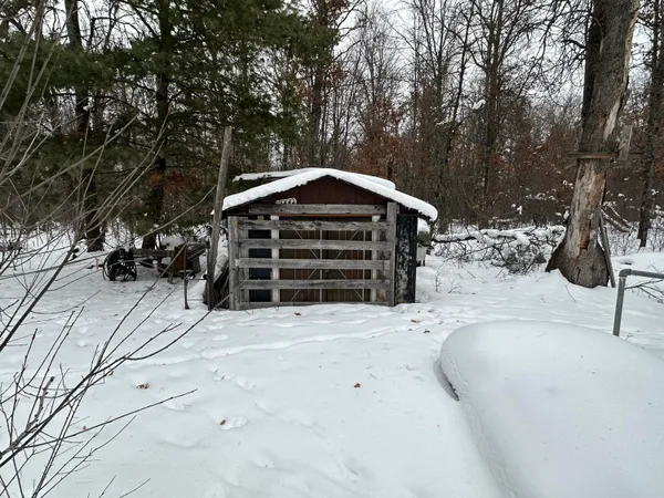 $89,999 | 2578 East 36th Street, Idlewild, MI 49642