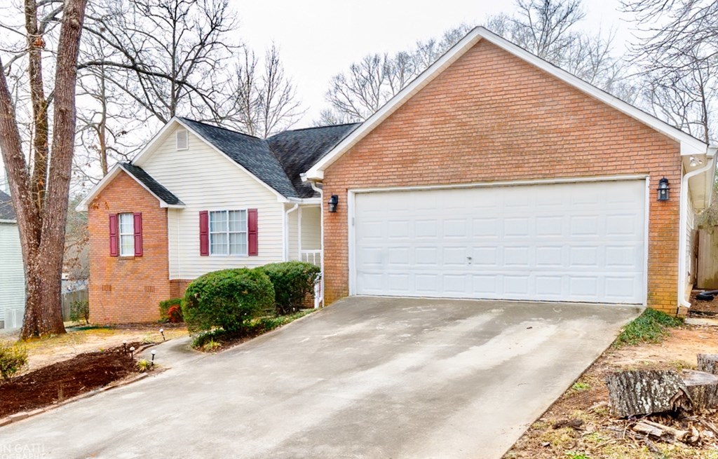 203 Hunters Ridge Drive Byron, GA 31008 - Photo 4 of 23 Additional Photo