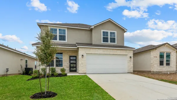 $439,990 | 978 Manger Lane, New Braunfels, TX 78130