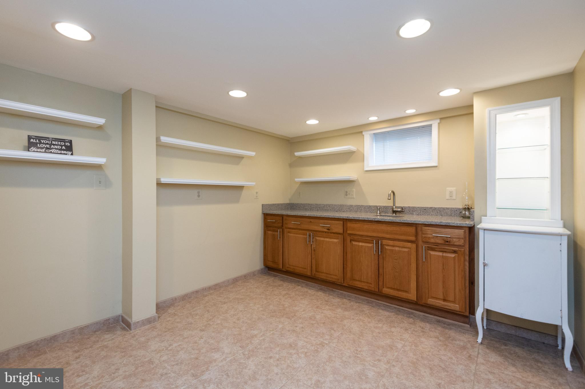 5554 Oakland Road Halethorpe, MD 21227 - Photo 28 of 42